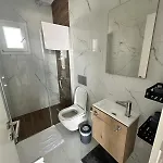 Apartment In Four Seasons 2