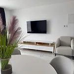 In Four Seasons 2 *