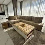 In Four Seasons 2 *
