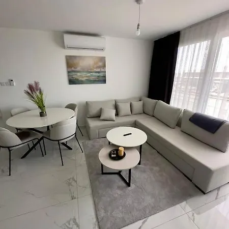 In Four Seasons 2 Appartement