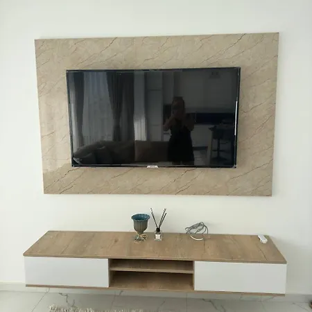 Appartement In Four Seasons 2