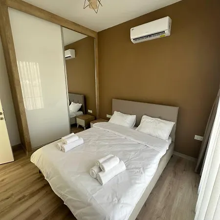 Appartement In Four Seasons 2